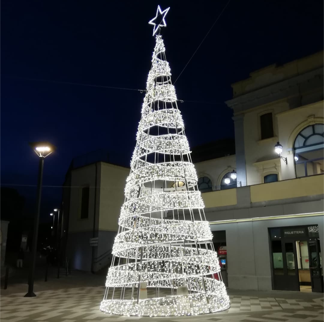 Luminarie Natalizie Albero di Natale a spirale di 10 metri