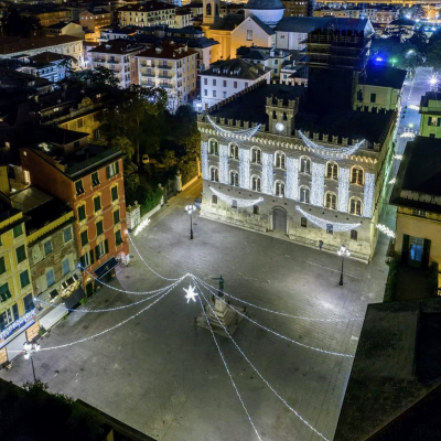 Composizioni artistiche Luminarie Quarantelli